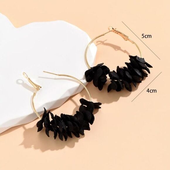 Black Flower Petal  Large Hoop Gold Earrings - Picture 4 of 4